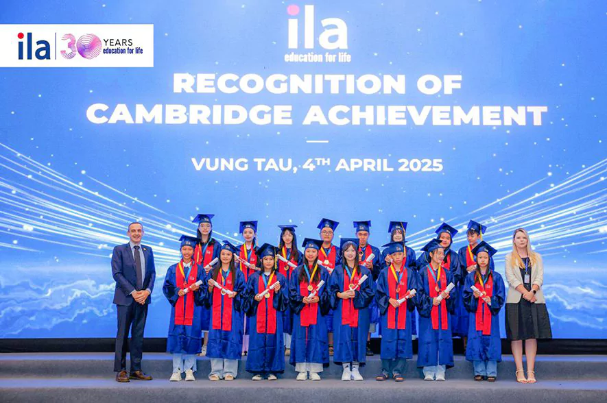 Ila Hai The He Mot Niem Tin Va Cau Chuyen Gan Bo Cung Ila 4